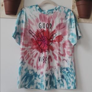 oversized tie dye t-shirt